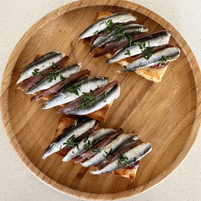 Anchoas y Boquerones con Mermelada de Tomate